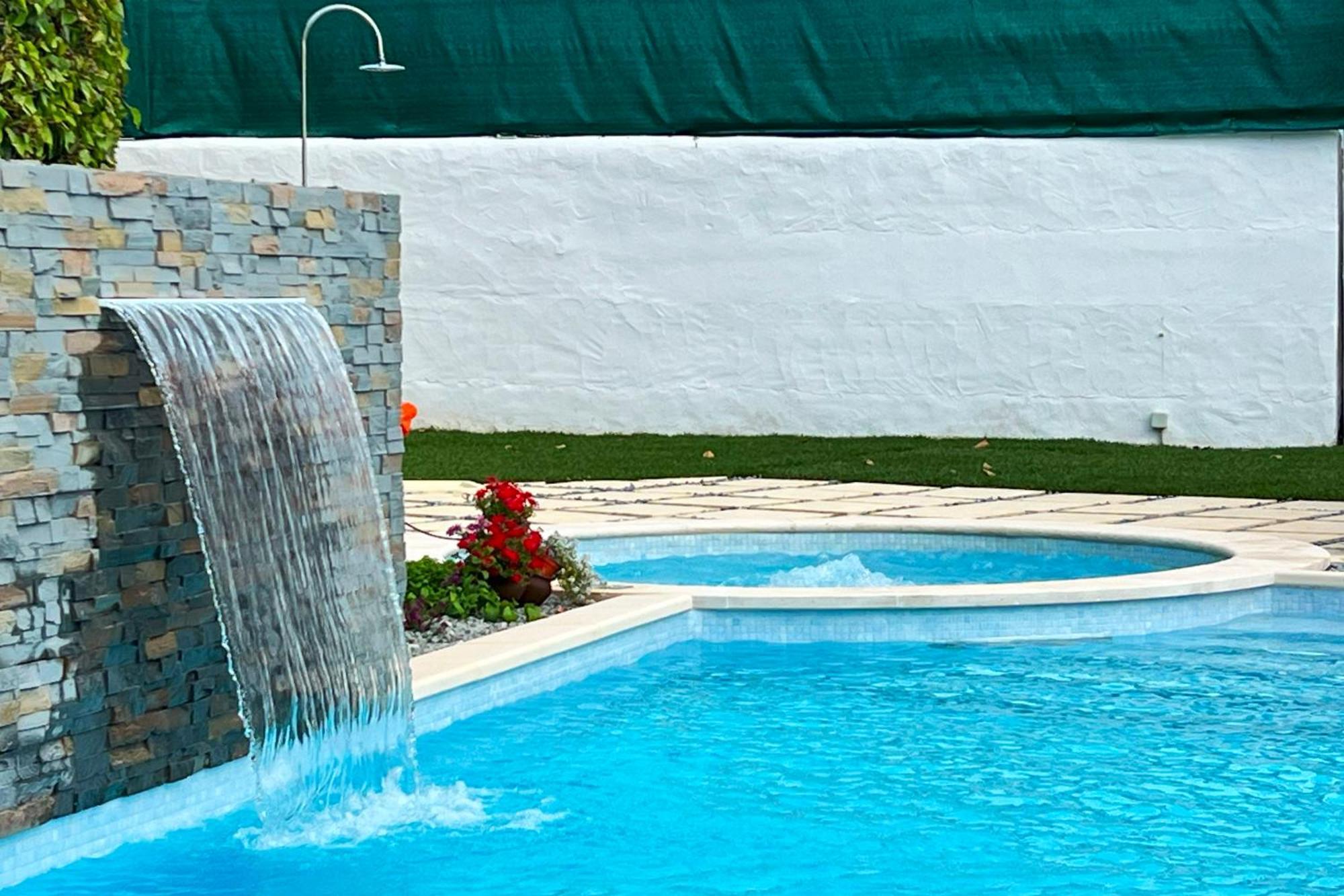 Lotus Villa 2, אלבופיירה מראה חיצוני תמונה